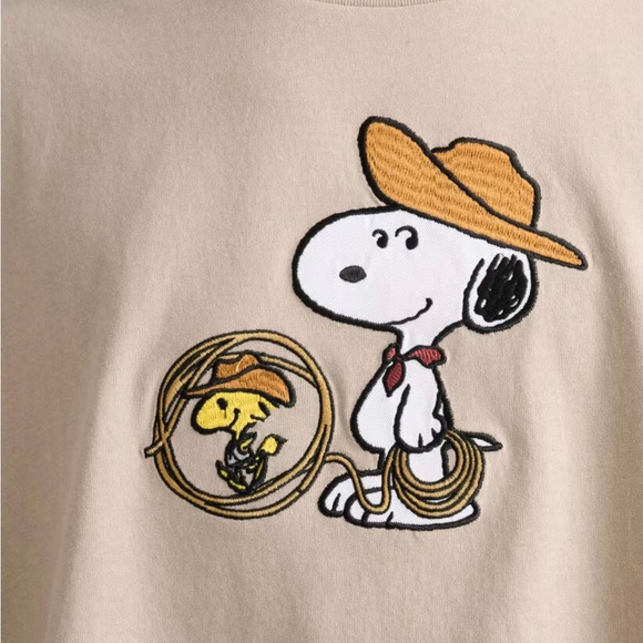 Peanuts Snoopy - Picture 4 of 5